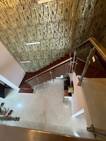 Furnished Amenities in 4 BHK Apartment at Pramuk MM Meridian, Jayanagar – for Sale