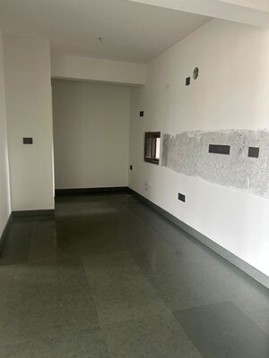 Room in 2 BHK Apartment at Centreo , Kanakapura Road – for Rent