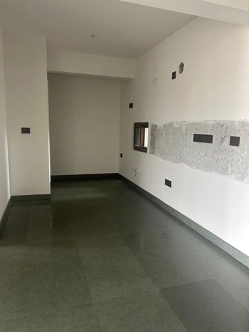 Room in 2 BHK Apartment at Centreo , Kanakapura Road – for Rent