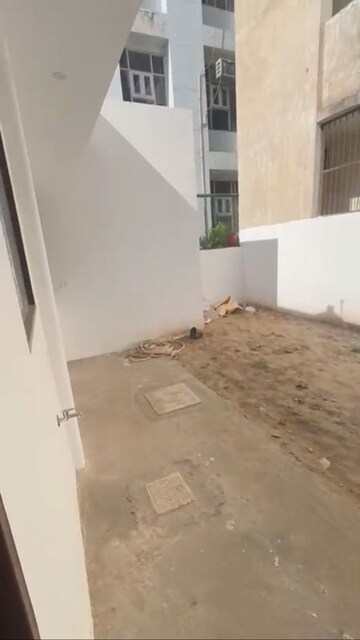 2 BHK Independent House For Rent in Islampur