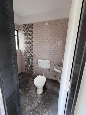 Bathroom in 2 BHK Apartment at Shree Apartments Bavdhan, Bavdhan – for Rent