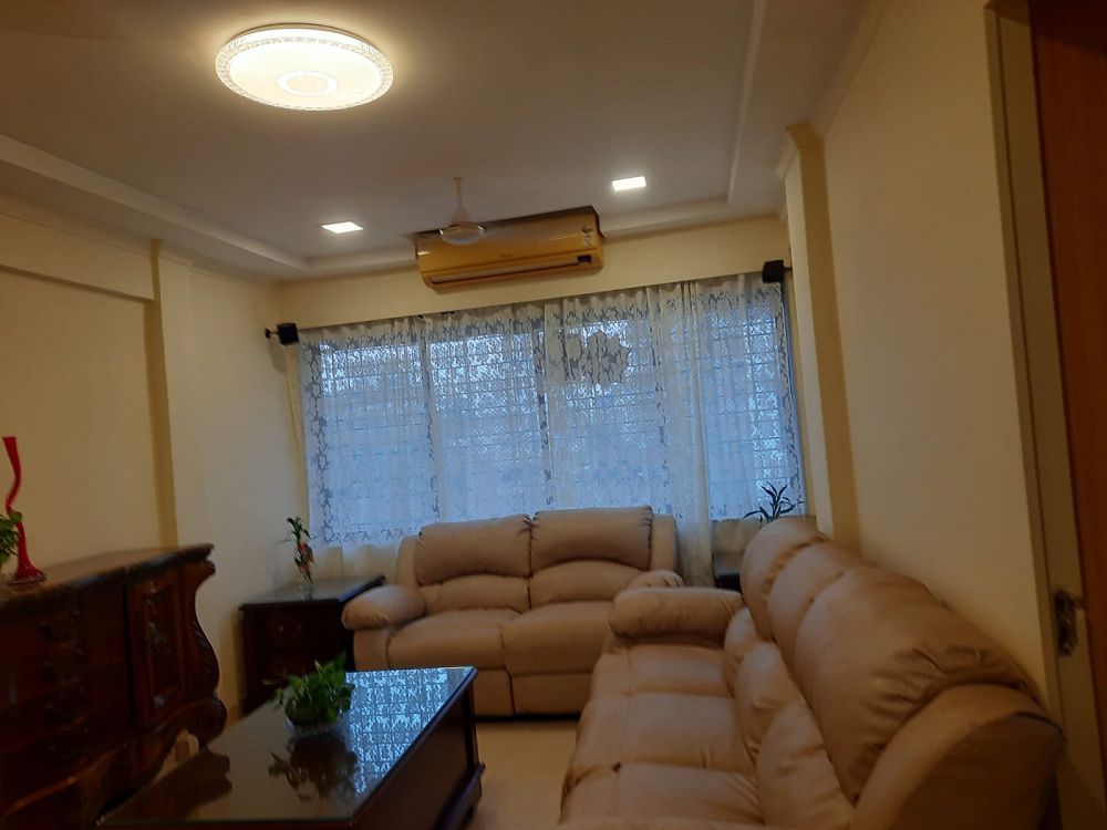 2 BHK + Pooja Room Apartment For Rent in Bandra West