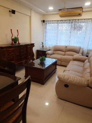 Living Room in 2 BHK Apartment at Bandra West – for Rent