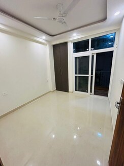 1 BHK Builder Floor For Rent in Chattarpur