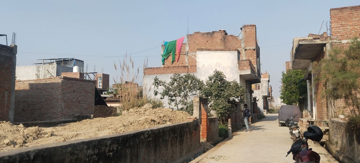 Plot For Sale in RWA Apartments Sector 92