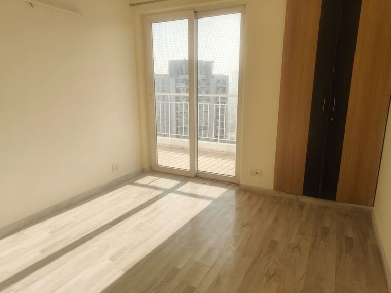 Room, chd-avenue-71 3 Bedroom 1802 Sq.Ft. Apartment In Sector 71 Gurgaon 9999474