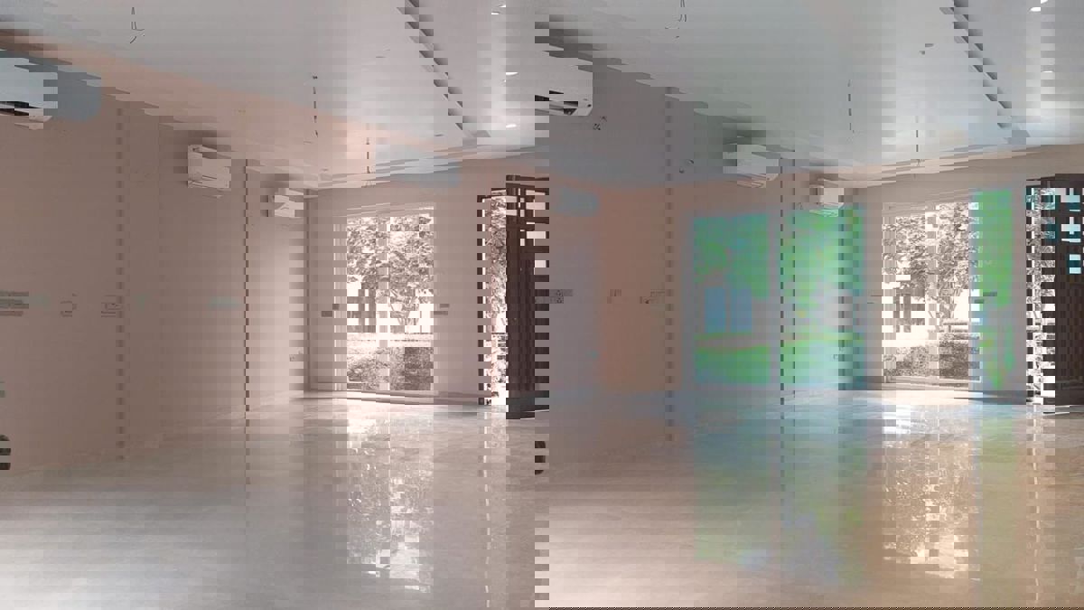 5 BHK + Servant Room,Study Room,Extra Room 290 Sq.Yd. Villa in BPTP Astaire Gardens Cezanne Villas