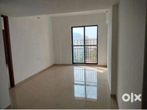 Room in 1 BHK Apartment at Excellaa Panama Park, Lohgaon – for Rent