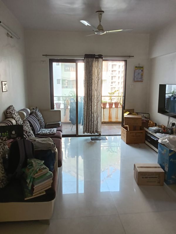 2 BHK Apartment For Rent in Viva Hallmark