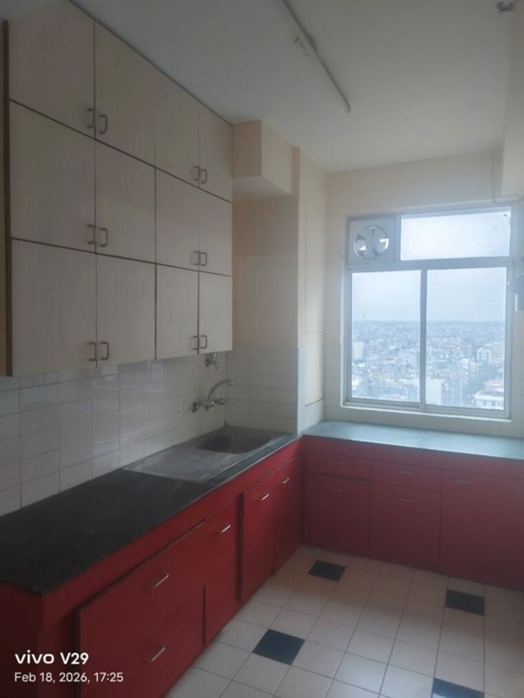 Kitchen, dlf-belvedere-towers 3 Bedroom 1478 Sq.Ft. Apartment In Sector 24 Gurgaon 9999514