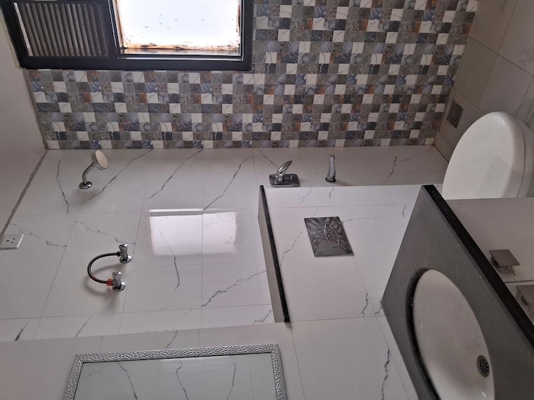 Master Bedroom, ashiana-silver-crest 3 Bedroom 2000 Sq.Ft. Builder Floor In Sector 48 Gurgaon 9999694