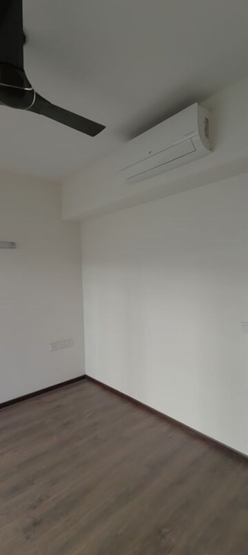 Room in 3 BHK Apartment at Adani Samsara Vilasa, Sector 63 – for Rent