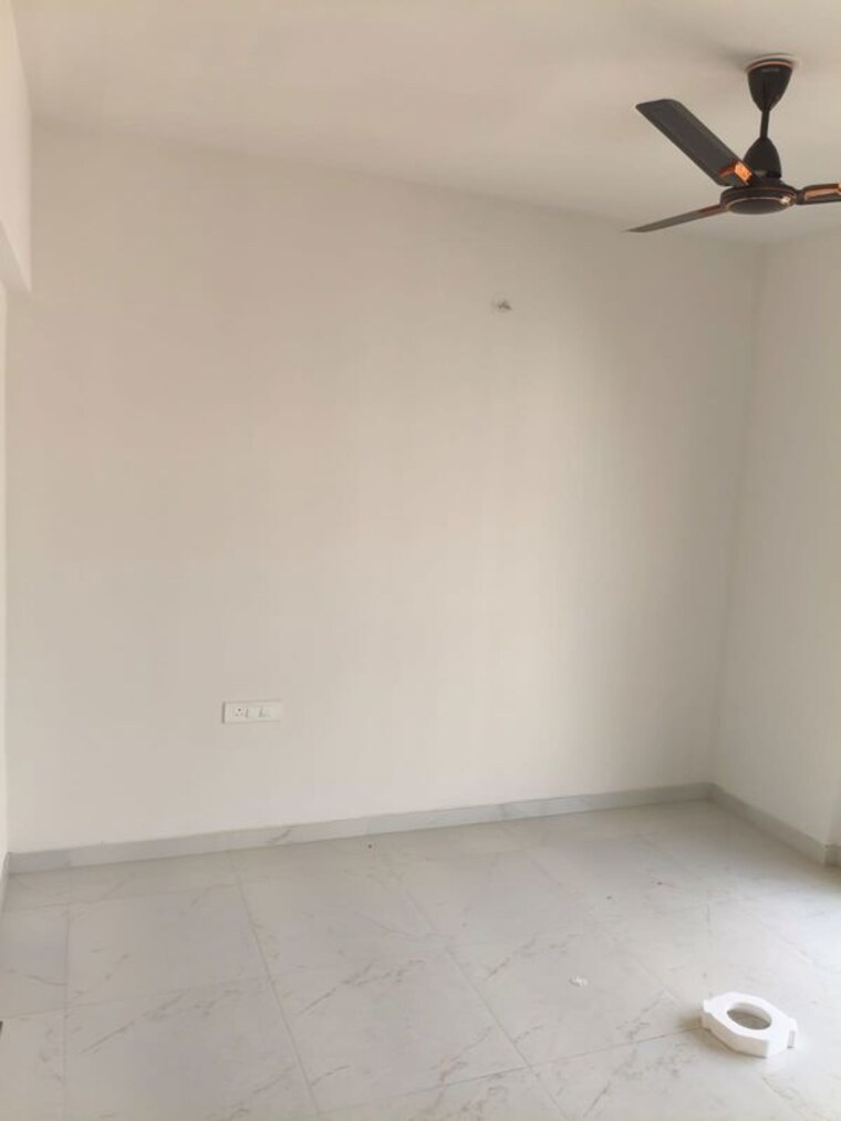 Room, dombivli east 1 Bedroom 650 Sq.Ft. Apartment In Dombivli East Thane 9999725