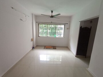 Bedroom in 2 BHK Apartment at Crystal Apartment Kandivali West, Kandivali West – for Sale