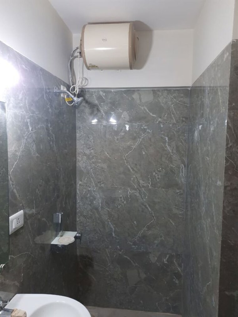 Bathroom, kanakia-spaces-zen-world 1 Bedroom 451 Sq.Ft. Apartment In Kanjurmarg East Mumbai 9999743