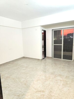 1 BHK Apartment For Rent in Mantra Montana Phase 6, Dhanori