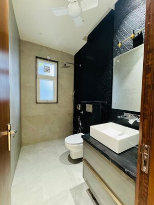 Team Area in 3 BHK Builder Floor at Tikri – for Sale