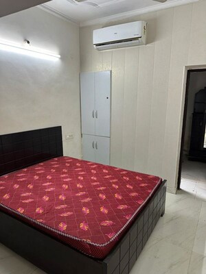 Bedroom in 1 BHK Builder Floor at Sector 52 – for Rent