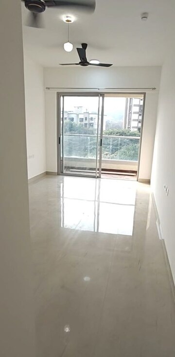 Room in 2 BHK Apartment at Piramal Revanta, Mulund West – for Rent