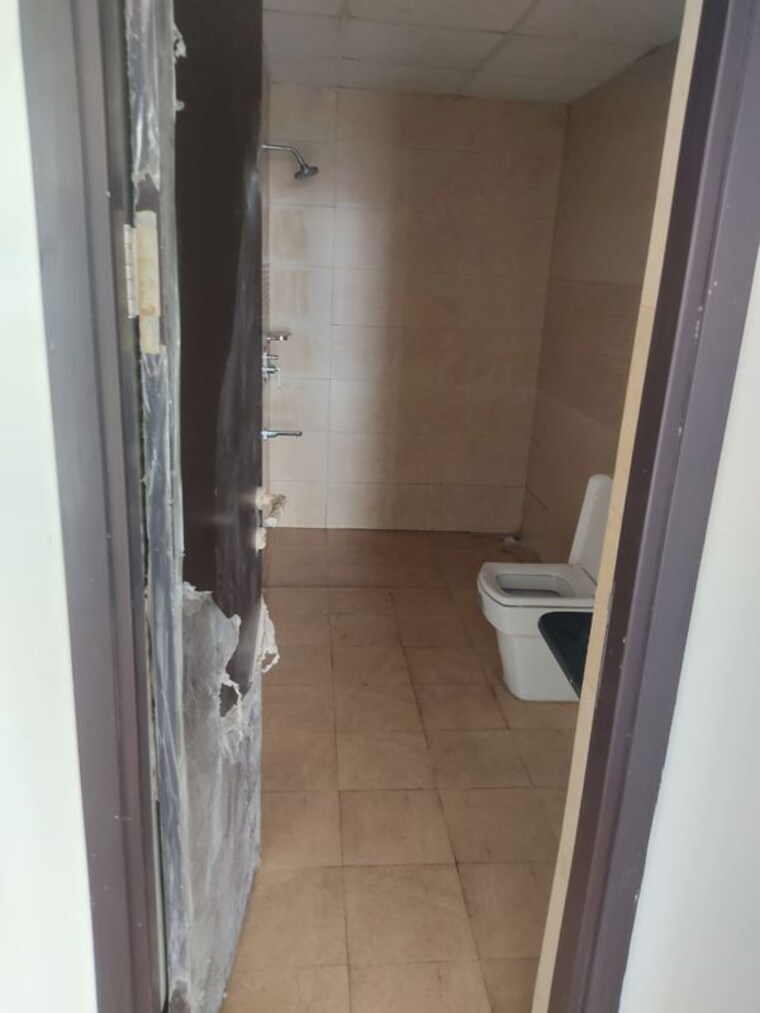 Bathroom, shriram-southern-crest 3 Bedroom 1960 Sq.Ft. Apartment In Jp Nagar Bangalore 9999789