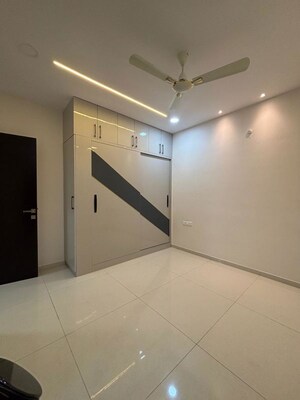 Room in 4 BHK Villa at Elegans Emperia, Velmala – for Rent