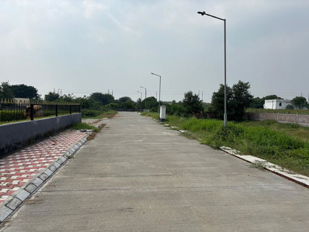 Plot For Sale in BPTP Parkland Pride Phase 2