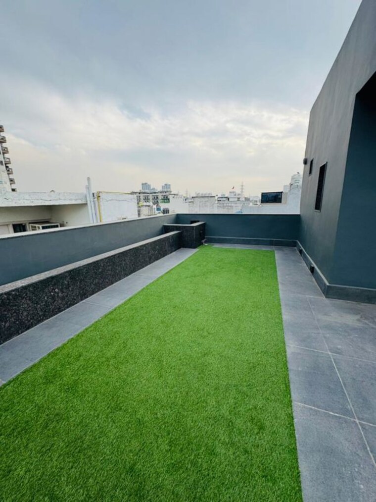 Balcony, tikri 3 Bedroom 198 Sq.Yd. Builder Floor In Tikri Gurgaon 9999872