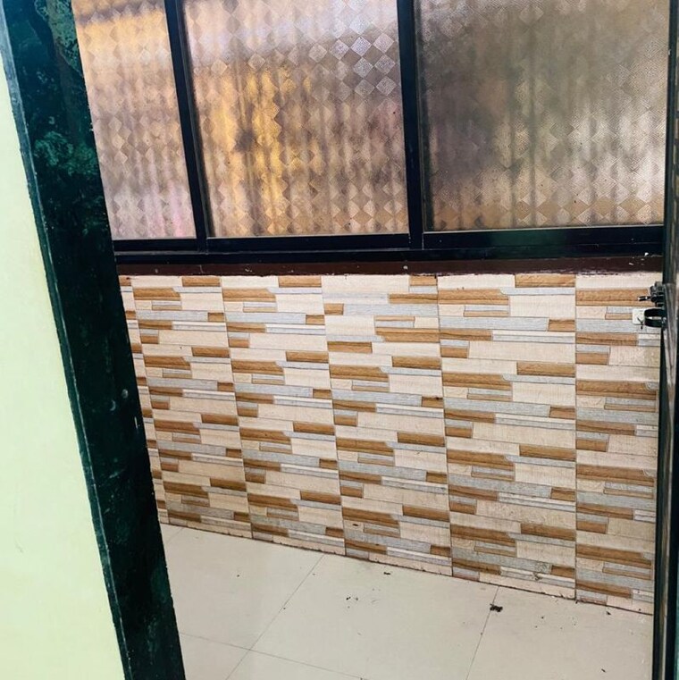 Room, dombivli east 1 Bedroom 520 Sq.Ft. Apartment In Dombivli East Thane 9999926