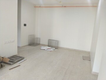 Room in 1 BHK Apartment at Marigold Aangan, Mulund West – for Rent