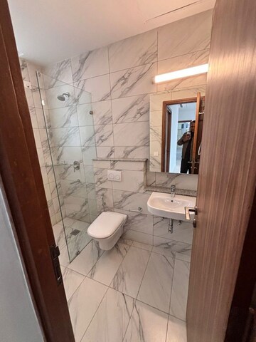 Bathroom in 4 BHK Apartment at M3M Trump Tower, Sector 65 – for Rent