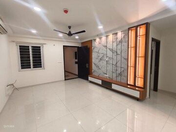 Room in 2 BHK Apartment at Aparna Sarovar, Nallagandla – for Rent
