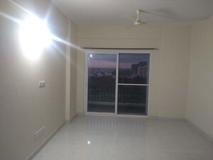 Room in 2 BHK Apartment at Shriram Southern Crest, Jp Nagar – for Sale