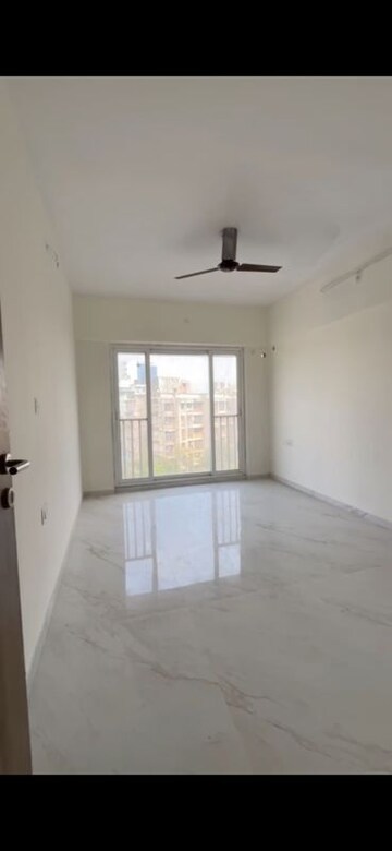 Room in 2 BHK Apartment at Chembur – for Sale