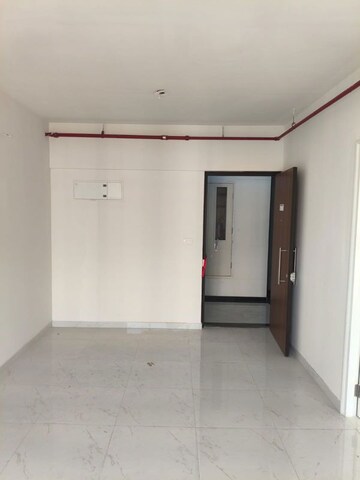 Room in 1 BHK Apartment at Runwal Gardens Phase I, Dombivli East – for Rent