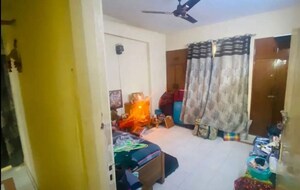 Room in 2 BHK Apartment at Hazratganj – for Sale