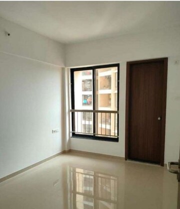 Room in 2 BHK Apartment at Moze Skyways Esfera, Lohgaon – for Rent