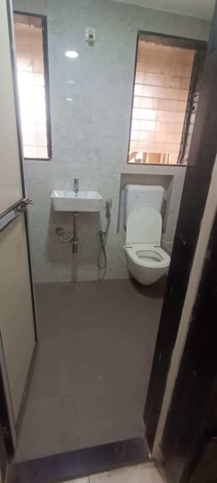 Bathroom, kurla west 1 Bedroom 495 Sq.Ft. Builder Floor In Kurla West Mumbai 9999914