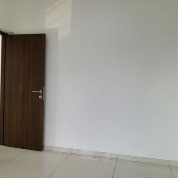 Room in 2 BHK Apartment at Arkade Aspire, Jay Prakash Nagar – for Rent