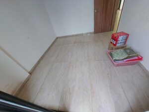 Room in 4 BHK Apartment at Mantra Montana Phase 1, Dhanori – for Rent