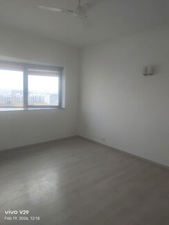 2 BHK Apartment For Rent in Ireo Skyon