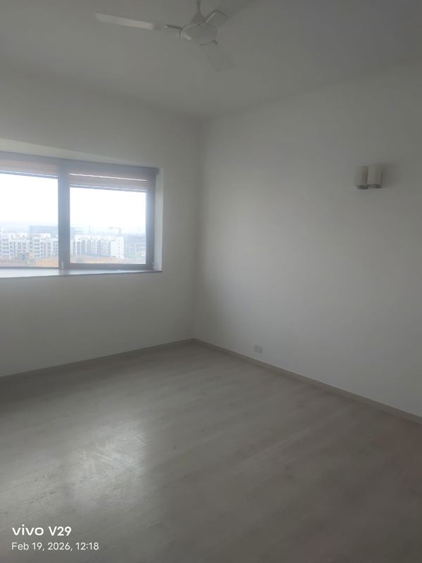 2 BHK Apartment For Rent in Ireo Skyon