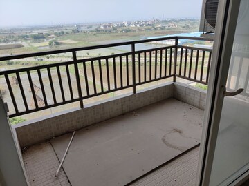 Balcony in 3.5 BHK Apartment at ATS Triumph, Sector 104 – for Rent