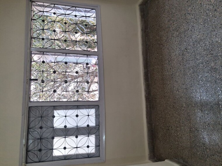 Room, versova-manish-chs 1 RK 330 Sq.Ft. Apartment In Andheri West Mumbai 10000127