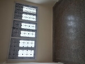 Room in 1 RK Apartment at Versova Manish CHS, Andheri West – for Rent