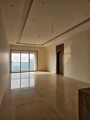 2 BHK Apartment For Rent in Shapoorji Pallonji BKC 28, Bandra East