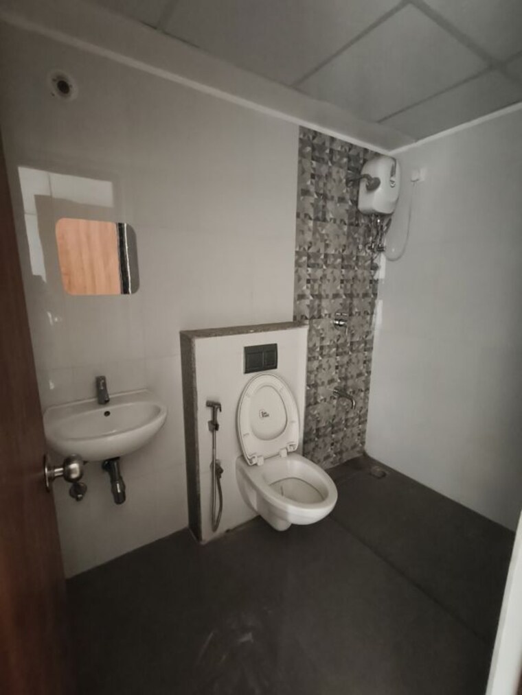 Bathroom, lodha-downtown 3 Bedroom 830 Sq.Ft. Apartment In Dombivli East Thane 10000158