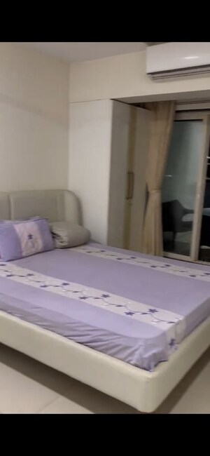 Bedroom in 2 BHK Apartment at Level The Residences, Andheri West – for Rent