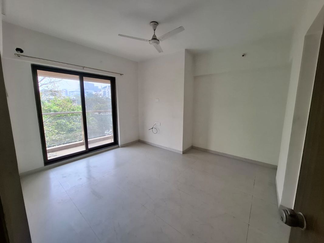 1 BHK Apartment For Sale in Vistas CHS