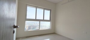 Room in  Office Space at Omaxe Sun, Sector 79 – for Rent