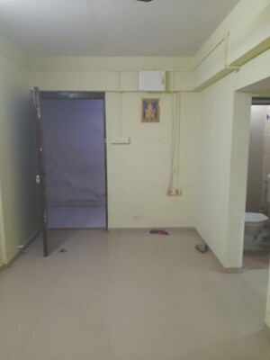 2 BHK Builder Floor For Rent in Govindpuri